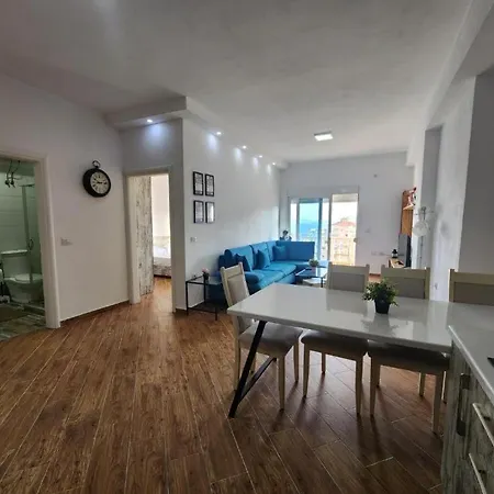 Blue Sea View Apartment